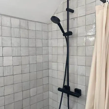 Luxueuse A Deux Pas De Paris